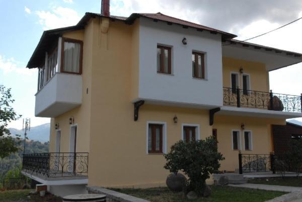 Natasa Rooms Filippaioi Екстериор снимка